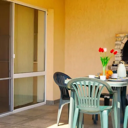 тара - Tara Sokolovo