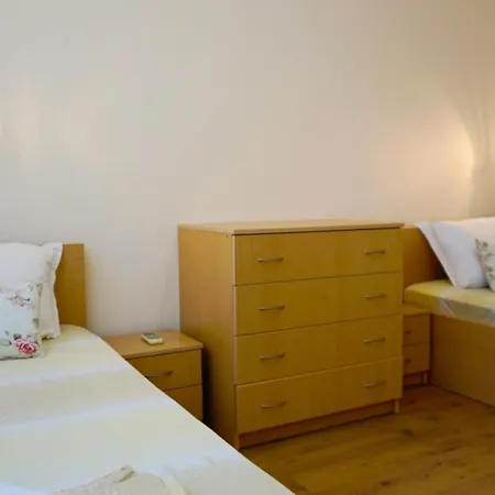 тара - Tara Sokolovo